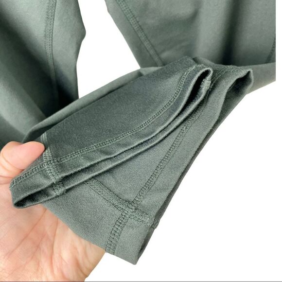 Zella High Waist Pocket Crop in Mountain Green Size L - Picture 6 of 7